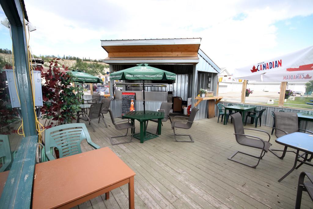 Coast High Country Inn Whitehorse Kültér fotó